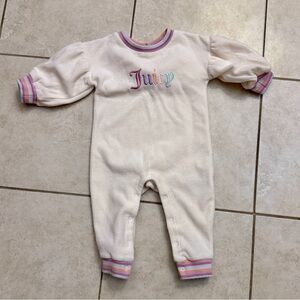 Juicy Couture Velour Outfit